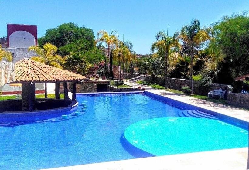 فندق Spa Hacienda Real La Nogalera