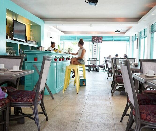 בית מלון כפרי & Suites Arges  Centro Chetumal