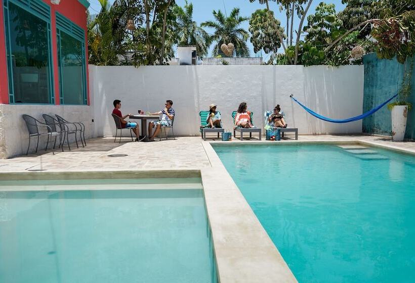 בית מלון כפרי & Suites Arges  Centro Chetumal