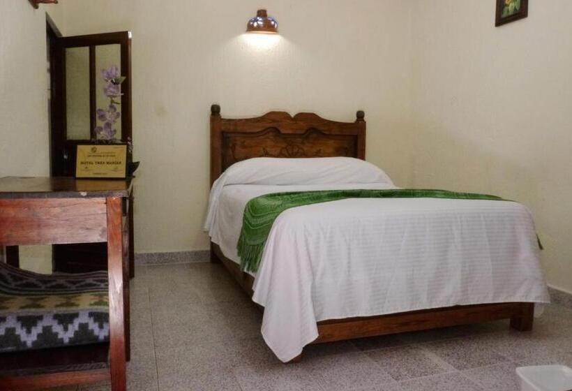 فندق Tres Marías