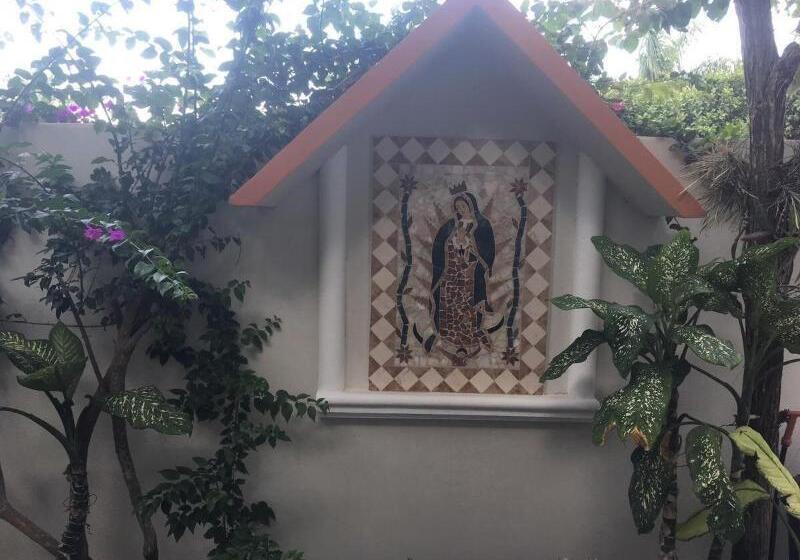 Отель Tuparenda