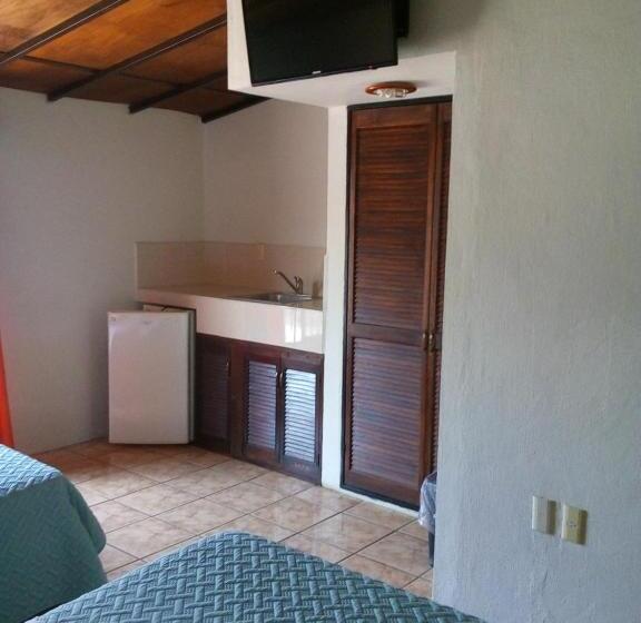 酒店 Uke Inn Terán