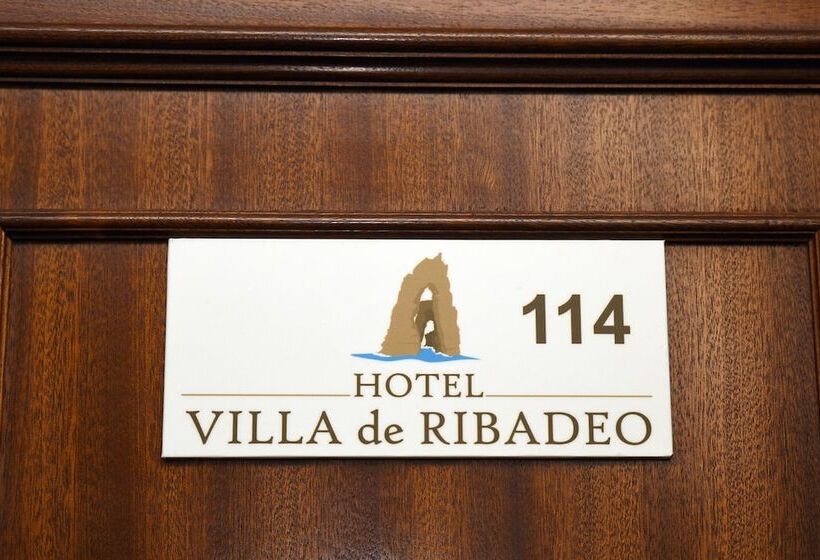 فندق Villa De Ribadeo