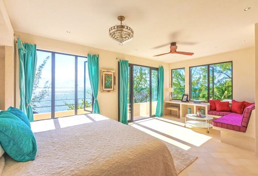 Отель Villa Encantada By Coco B Isla