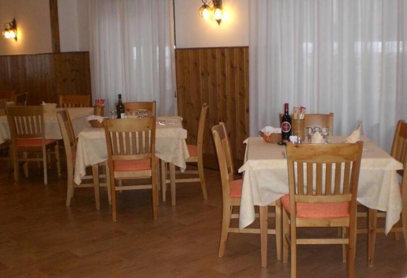 Отель Villa Ines