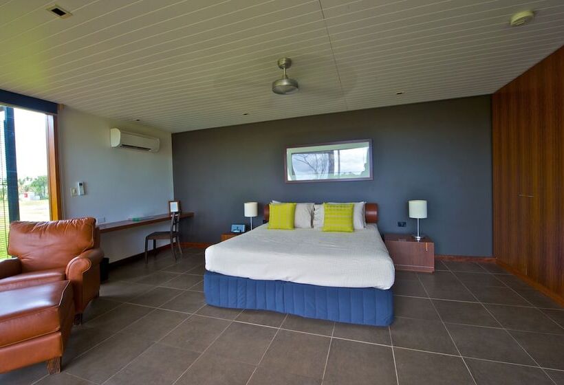 בית מלון כפרי Wildman Wilderness Lodge