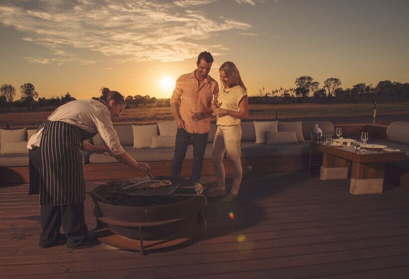 בית מלון כפרי Wildman Wilderness Lodge