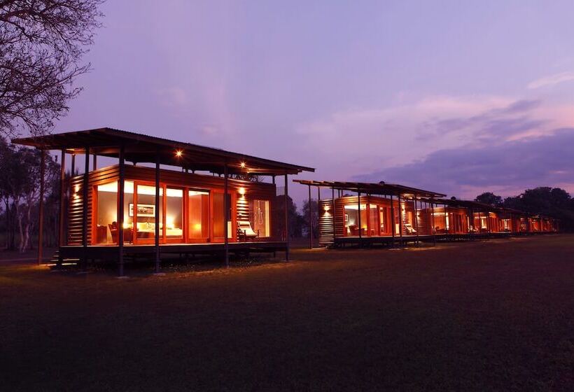 בית מלון כפרי Wildman Wilderness Lodge