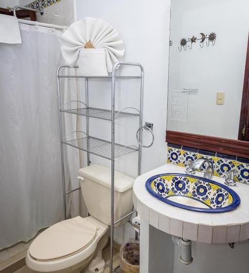 Las Mariposas Hotel & Studios