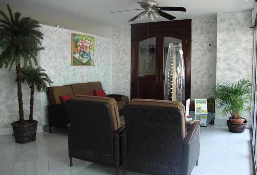 Parque Inn Hotel & Suites