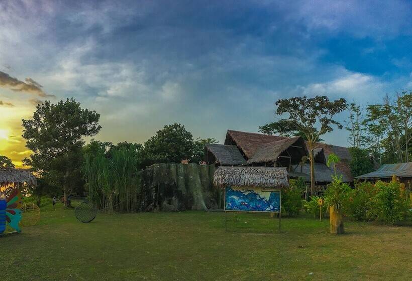 בית מלון כפרי On Vacation Amazon