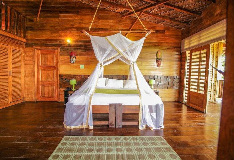 בית מלון כפרי On Vacation Amazon