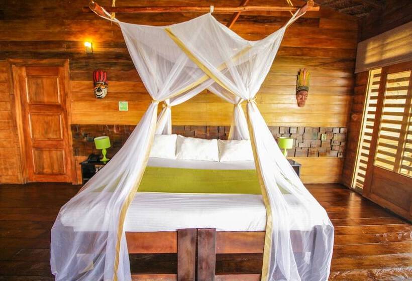 בית מלון כפרי On Vacation Amazon