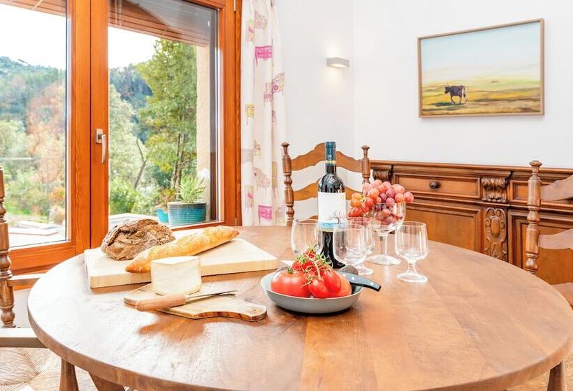 فندق صغير Masia Can Casas