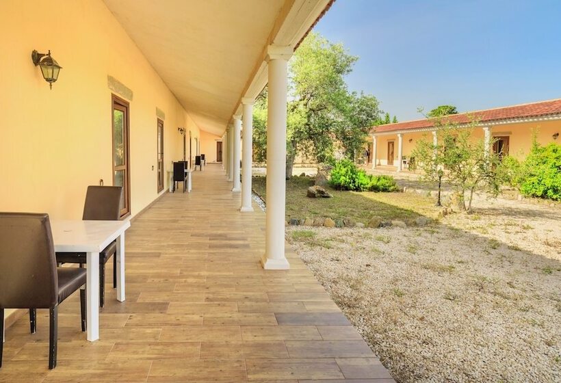 B & B With Swimming Pool In Badesi