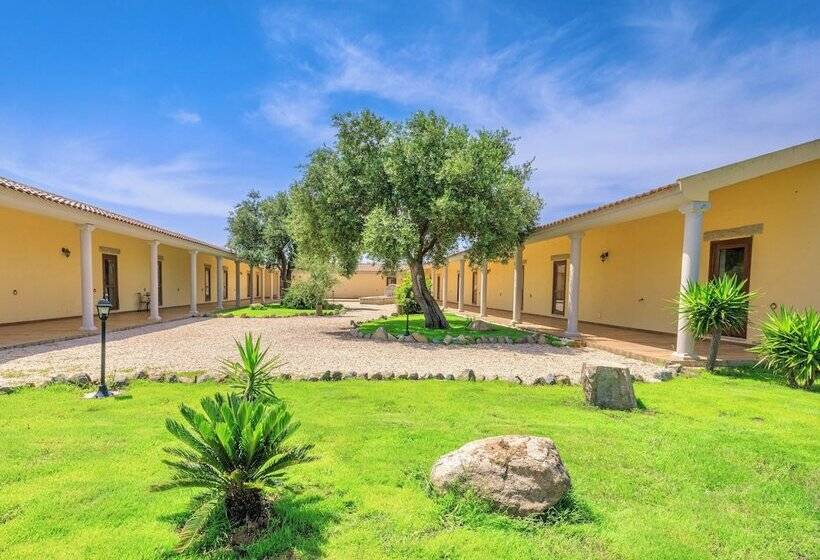 B & B With Swimming Pool In Badesi