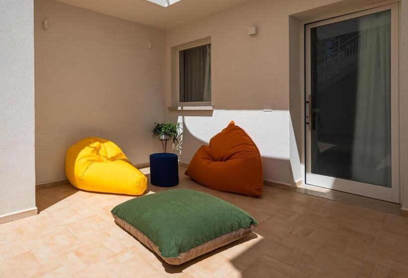 צימר Don Leonardo Private Pool Villas