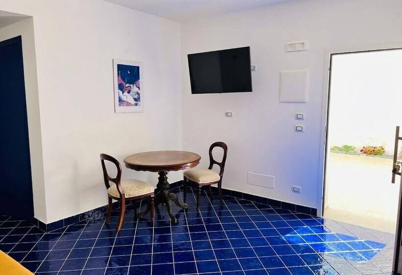 צימר Don Leonardo Private Pool Villas