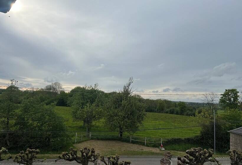 Bed and Breakfast Manoir De Grimbosq