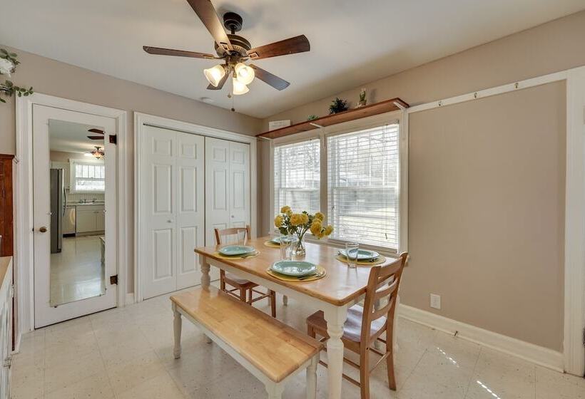 Dog Friendly Springfield Home < 1 Mi To Msu!