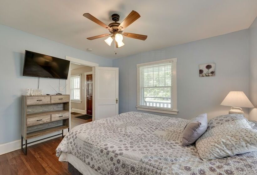 Dog Friendly Springfield Home < 1 Mi To Msu!