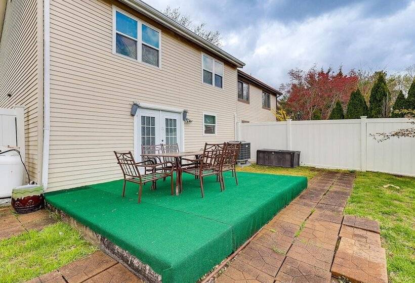 Dover Home   2 Mi To Delaware State University!