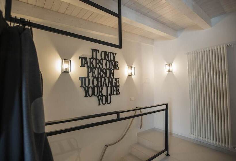 酒店 Albergo Diffuso Dimora Rossi Suite B&b