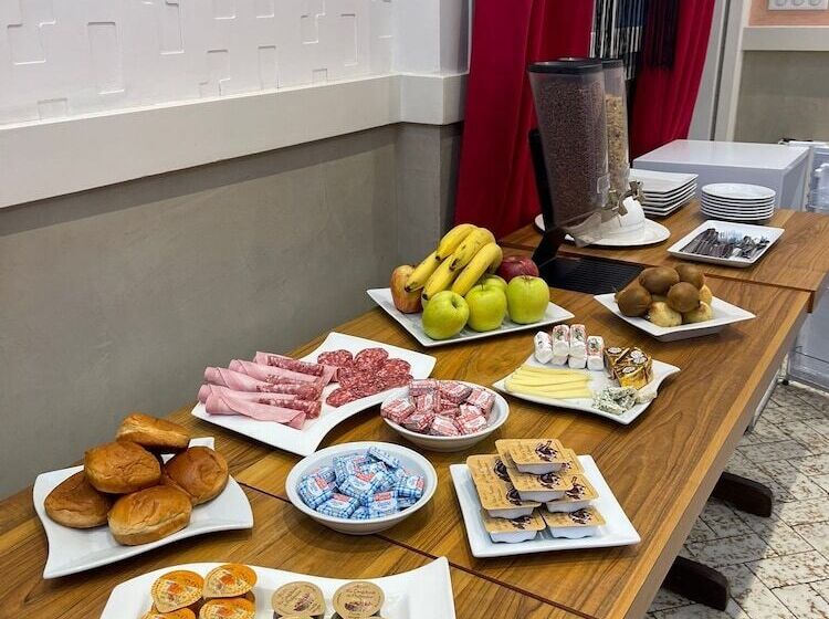 בית מלון כפרי Hôtel Elaïa