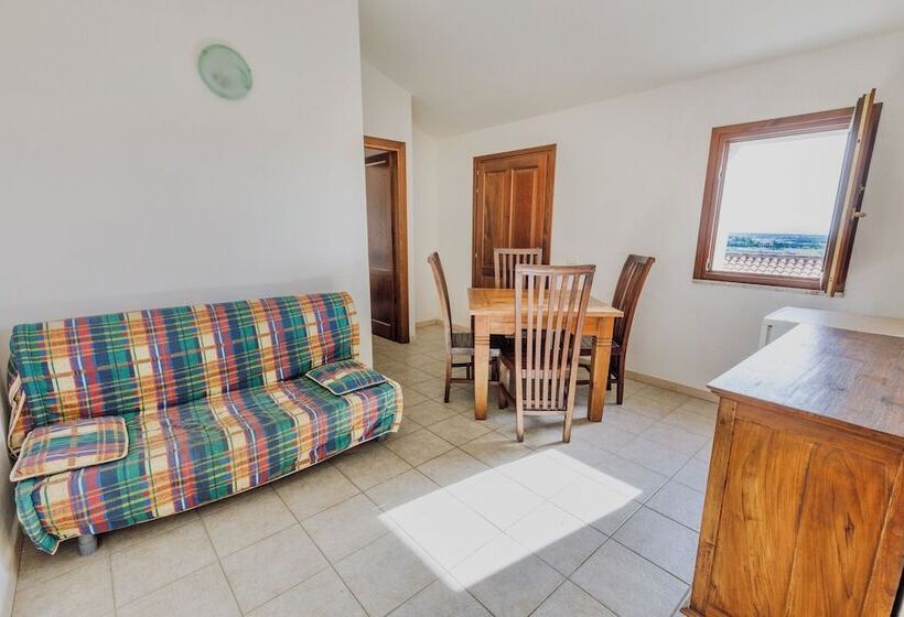 Li Scalitti Residence With Swimming Pool