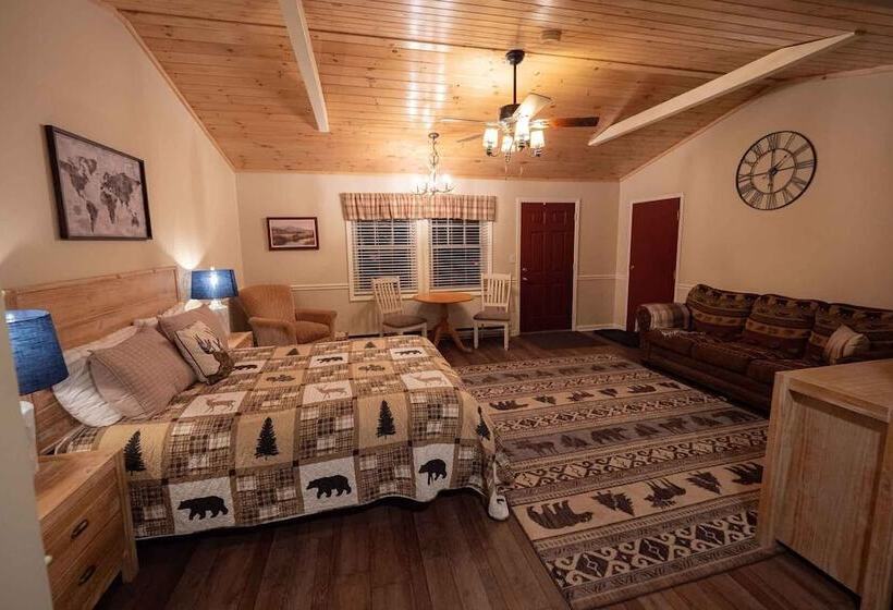 מוטל The Snowshoe Lodge