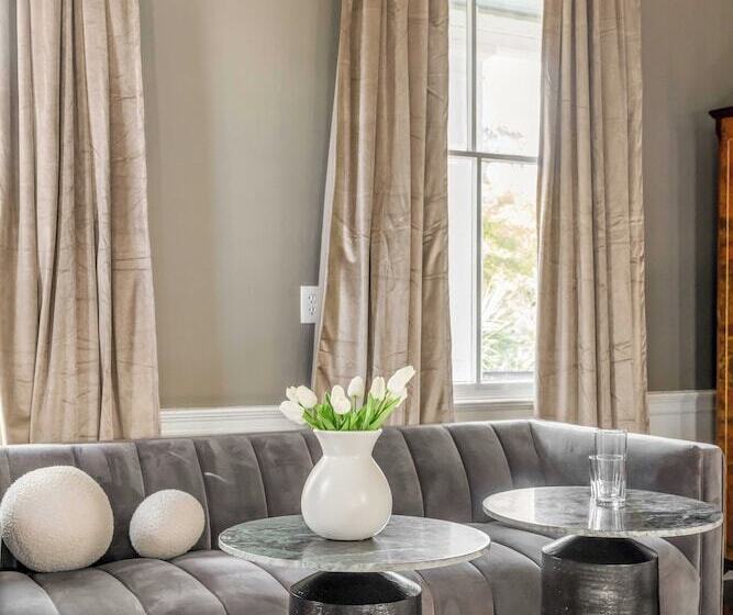 膳宿费 Circa 1785