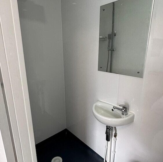 膳宿费 Elmbridge Road