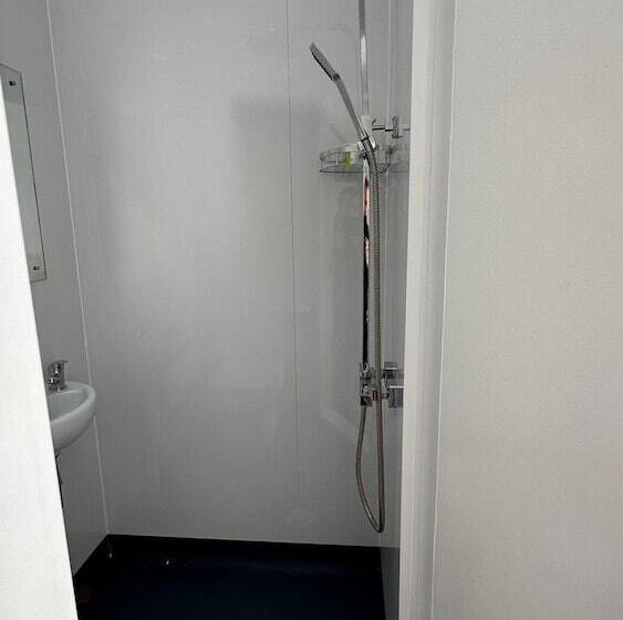 膳宿费 Elmbridge Road