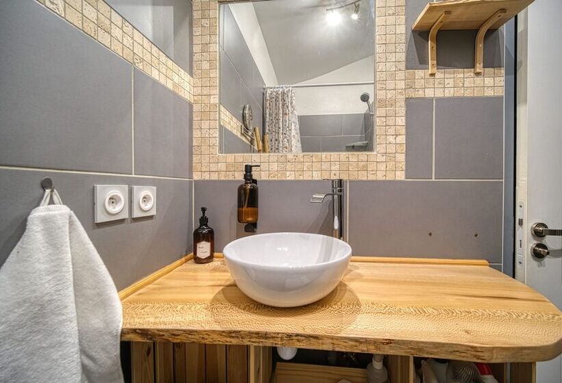 بنسيون Maison Bossanne