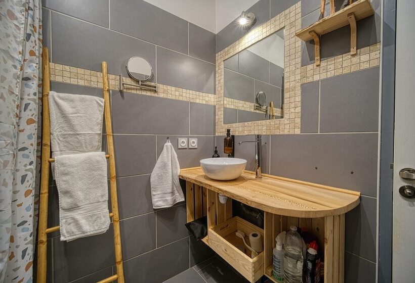 بنسيون Maison Bossanne