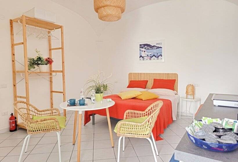 펜션 Raito Guest House   Amalfi Coast