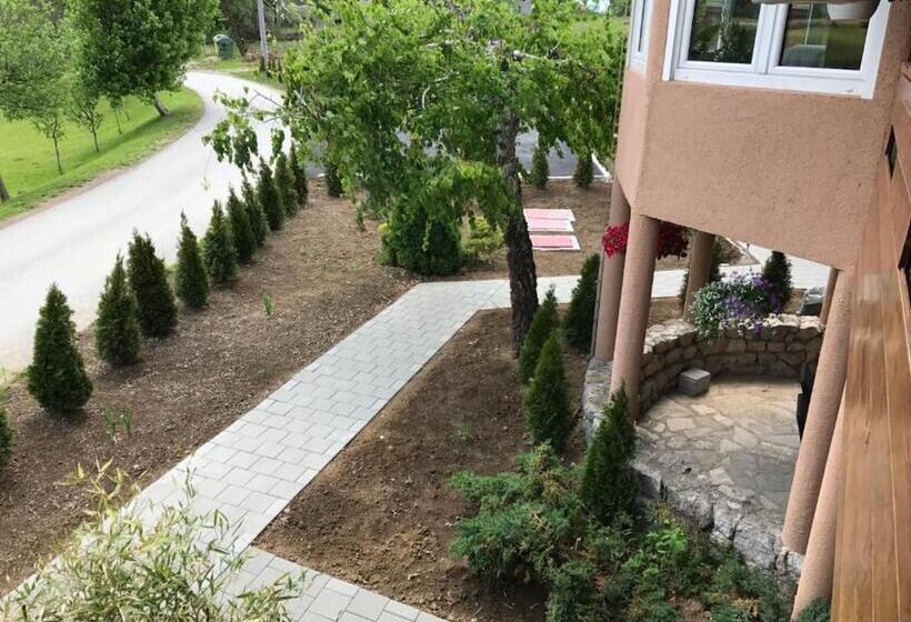 بنسيون Villa Rubcic