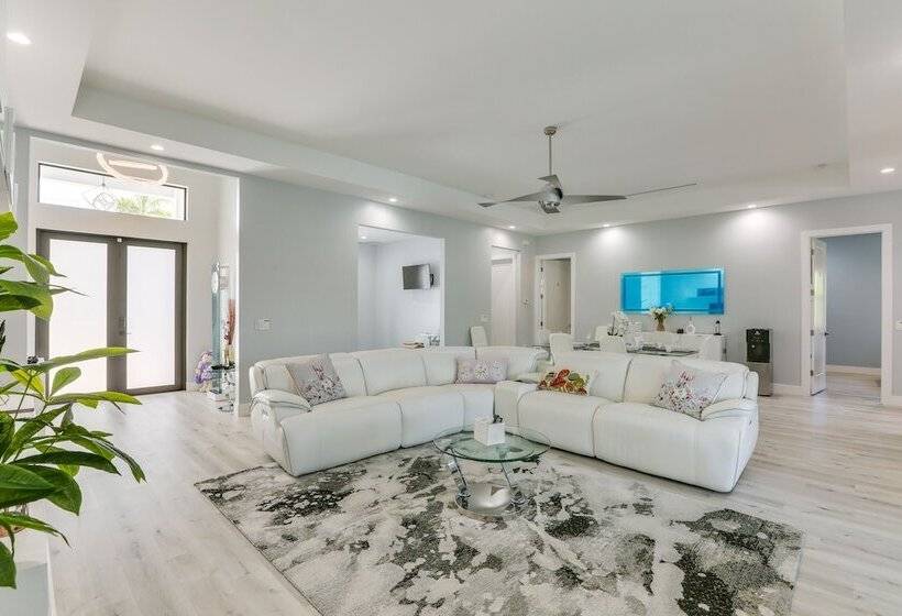 Pet Friendly Lehigh Acres Home W/ Private Pool!