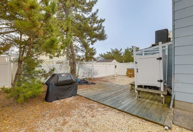 Pet Friendly Long Beach Island Home: Walk To Beach