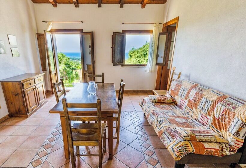 Residence Con Piscina A Badesi