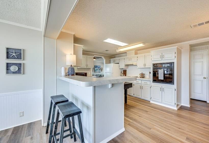 St Augustine Home W/ Dock & Lift On St Johns River