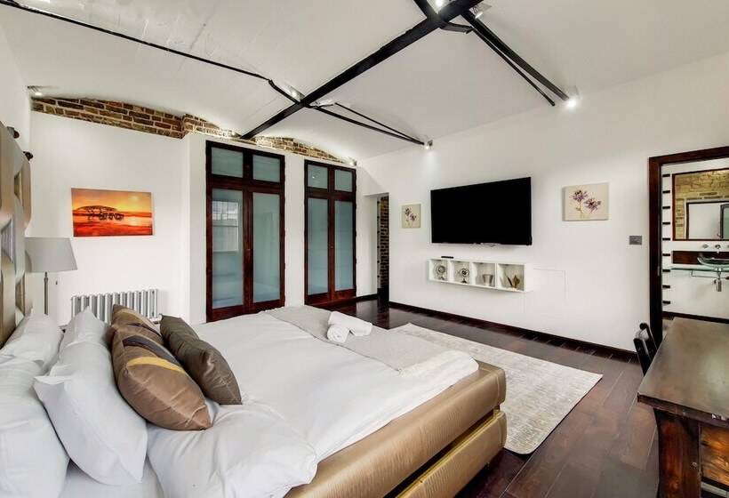 The Chesham Residences