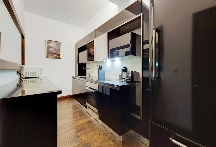 The Chesham Residences