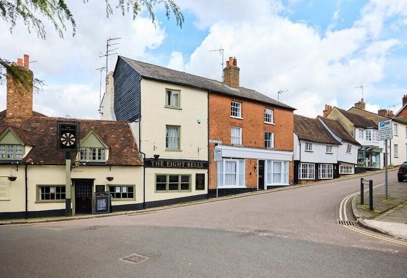 The Old Hatfield Haven   Spacious 6bdr House With Garden