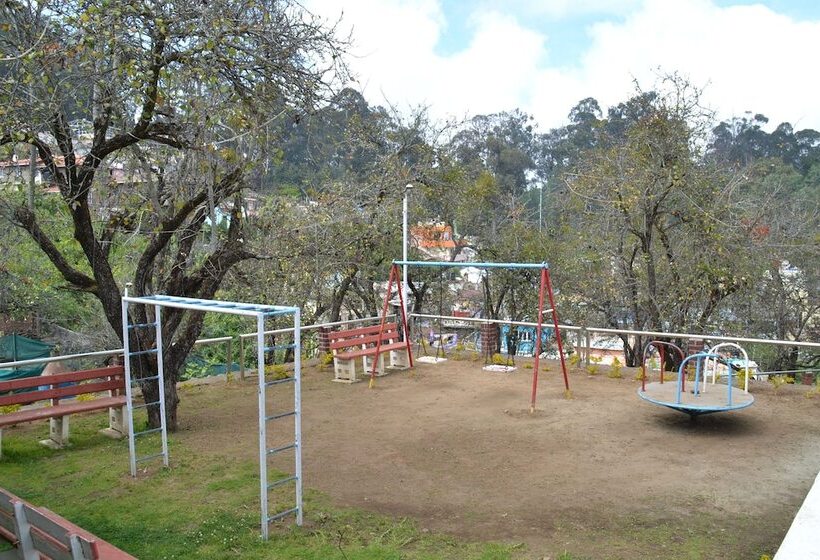 Yagappa Heritage Resort   Near Lake & Bus Stand