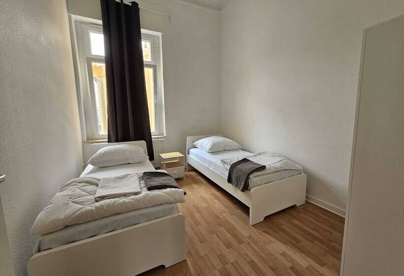 هاستل Sfn Home Stay