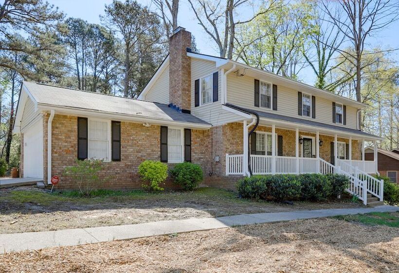 Atlanta Area Home W/ Office, Near Golfing & Hiking