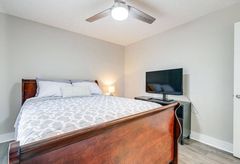 Atlanta Area Home W/ Office, Near Golfing & Hiking