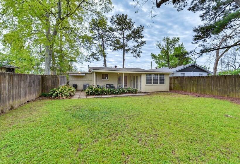 Baton Rouge Home W/ Private Patio: 2 Mi To Lsu!