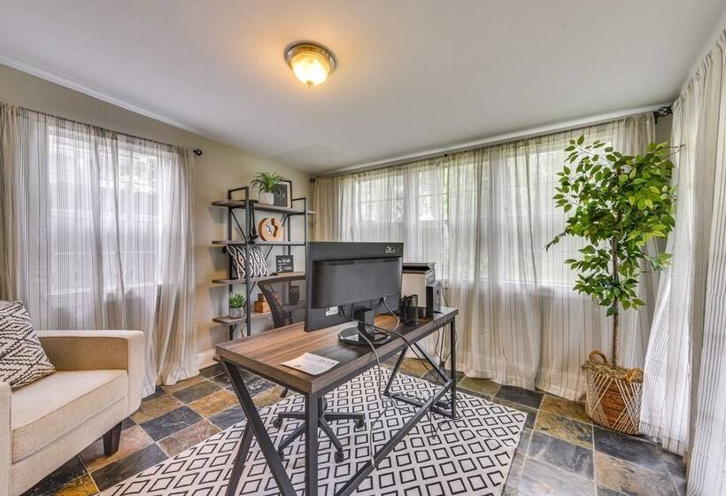 Baton Rouge Home W/ Private Patio: 2 Mi To Lsu!